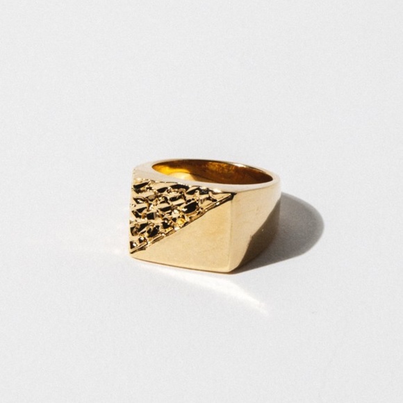 Child of Wild Jewelry - Child of Wild The Catacomb Ring Gold